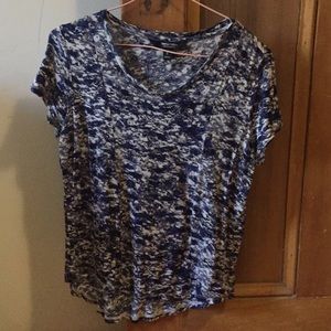 Simply Vera Wang T-shirt